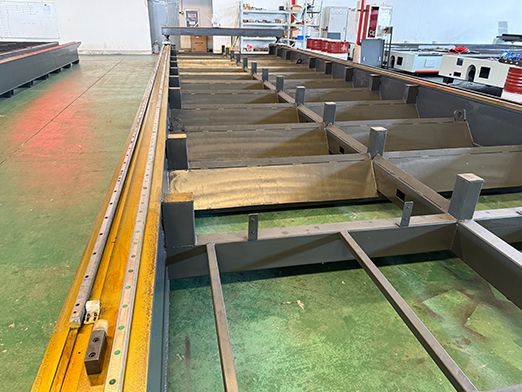 Máquina de corte a laser de fibra única